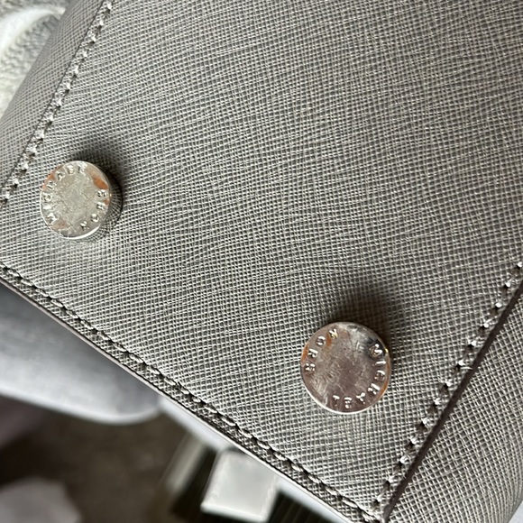 EUC Michael Kors Leather Handbag - Picture 14 of 14